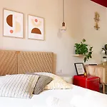 Domusfebo Sangiovannisuites 4* ローマ