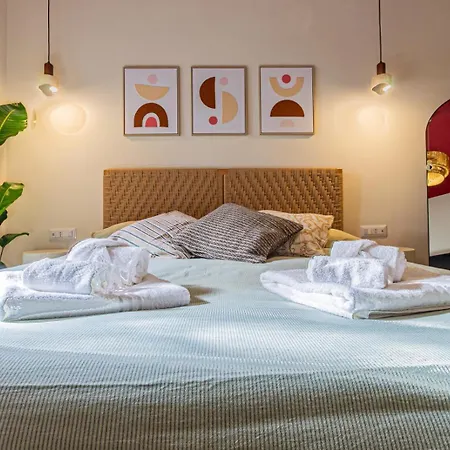 Domusfebo Sangiovannisuites 4* Рим