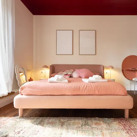 Domusfebo Sangiovannisuites Гостевой дом 4*