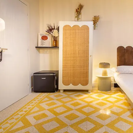 Domusfebo Sangiovannisuites Guest house 4*
