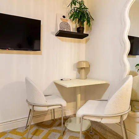 Guest house Domusfebo Sangiovannisuites Rome