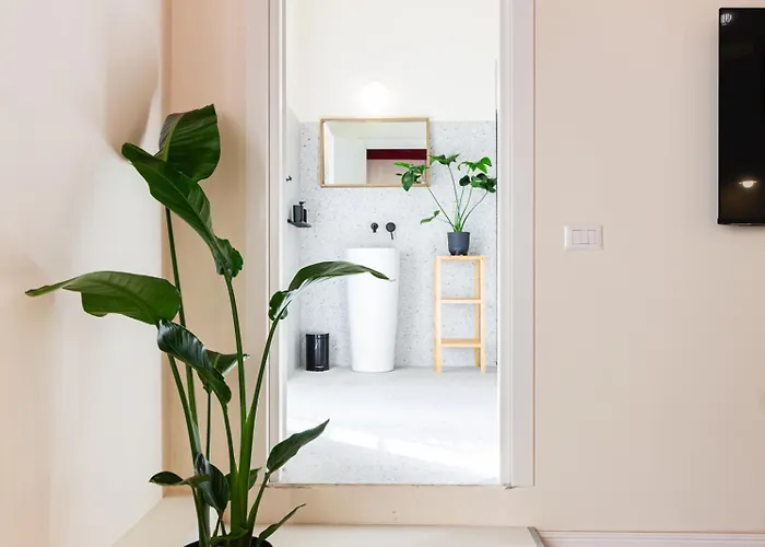 Domusfebo Sangiovannisuites 4* Roma